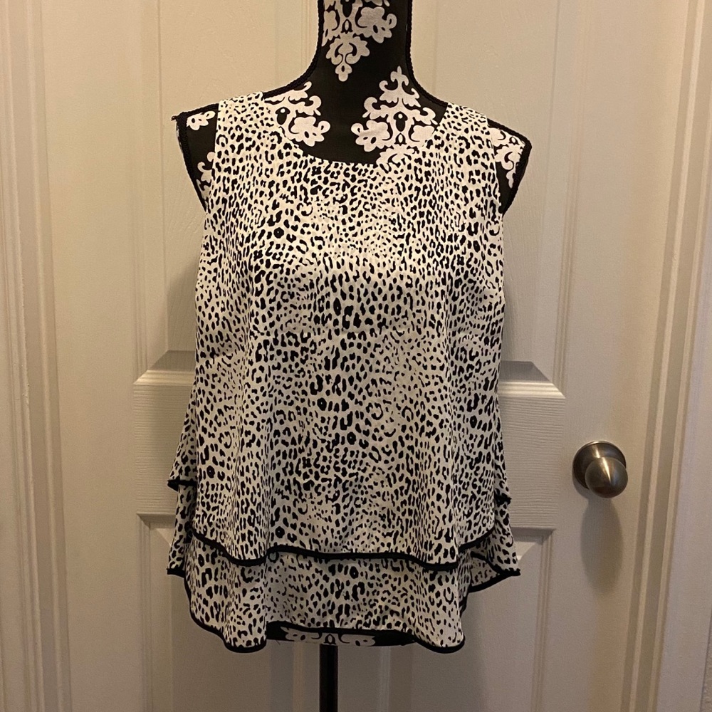 NWOT. Animal Print Top. Petite M